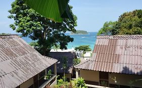 Kata Beachwalk Hotel&Bungalows